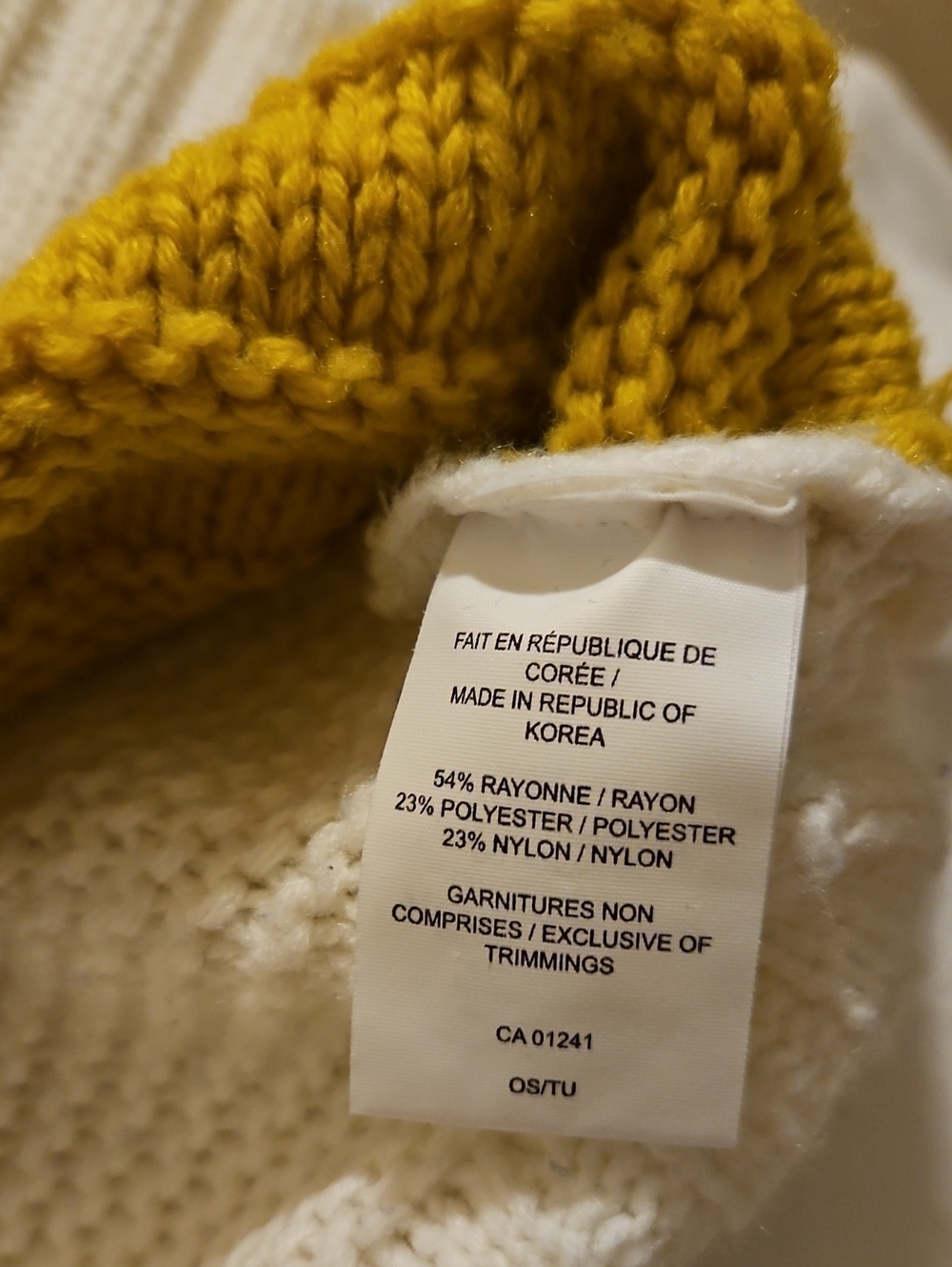 Colorblock Sweater - M - Picture 5 of 6